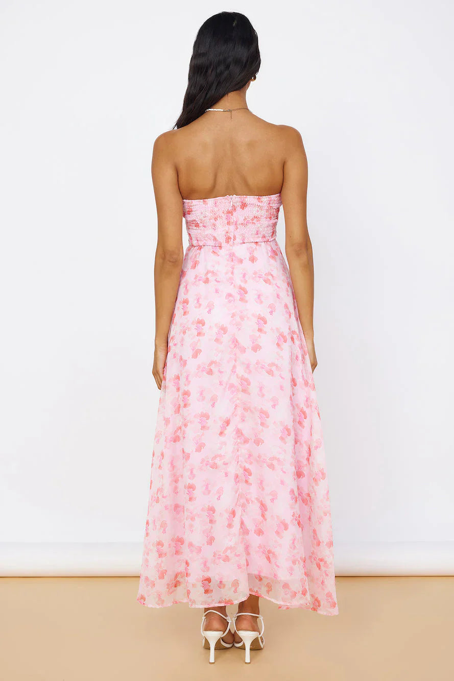 Perfect Moments Maxi Dress Pink